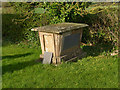 SK6926 : Chest tomb, Nether Broughton Churchyard by Alan Murray-Rust