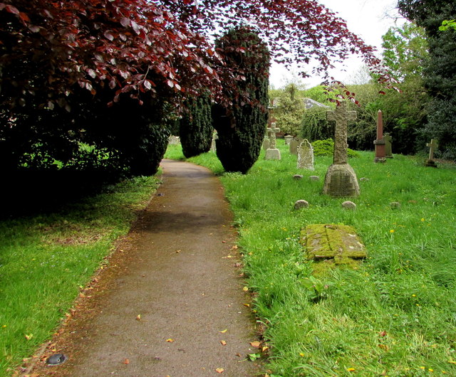 Churchyard path, Peterstow