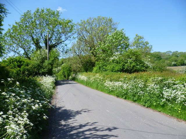 Lane passing over the former Elham Valley Railway at Wingmore