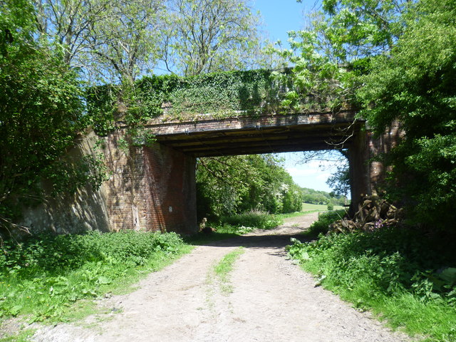 Lane passing over the former Elham Valley Railway at Wingmore