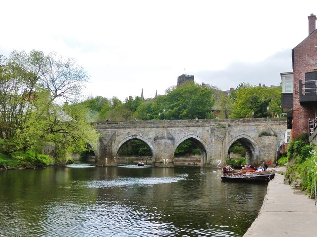 Boat hire on the River Wear at Durham