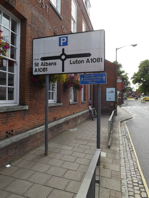 Roadsign on the B652 Station Road