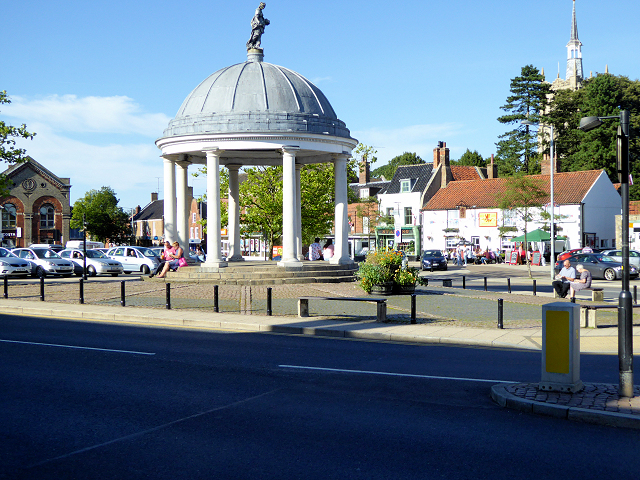 Swaffham Market Place, Market Cross