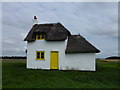 TF3304 : Thatched cottage at Knarr Farm, Thorney Toll - Photo 6 by Richard Humphrey