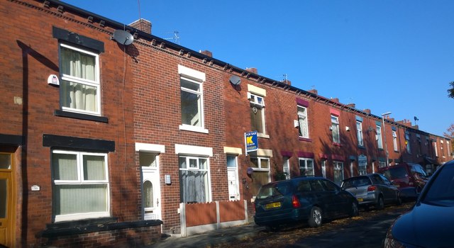 Albert Street, Chadderton