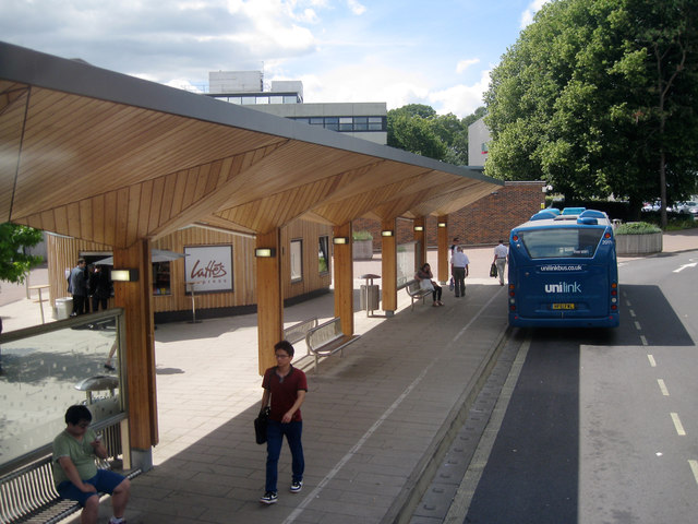 Bus stand and canopy, Highfield Campus, University of Southampton