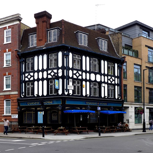 London - The Tudor Rose