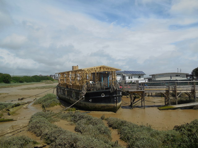 Houseboat - Shoreham