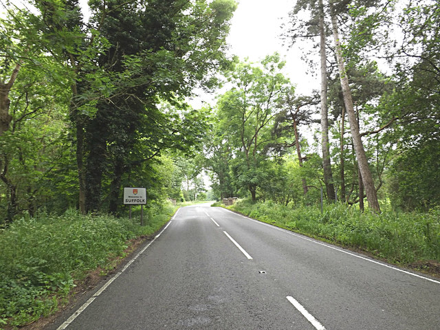 Entering Suffolk on the A1088 Thetford Road