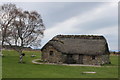 NH7444 : Cottage on Culloden battlefield by Schlosser67