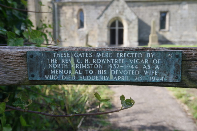 St Nicholas' Church: dedication on church gates