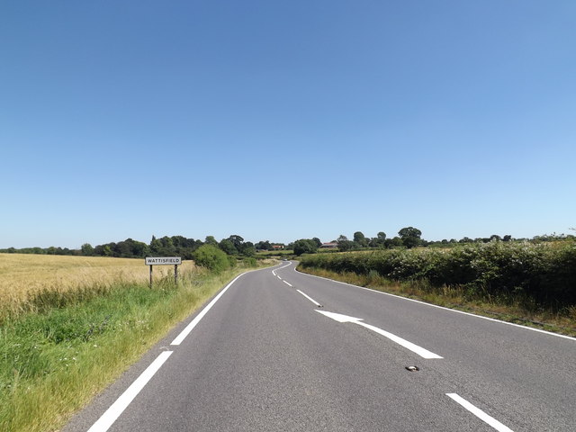 Entering Wattisfield on the A143 Bury Road