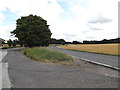 TM0275 : A143 Snape Hill, Wattisfield by Geographer