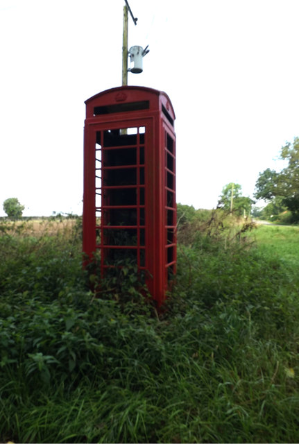 Disused Telephone Box on Wash Lane