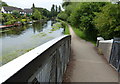 TQ0490 : Grand Union Canal towpath at Mount Pleasant by Mat Fascione