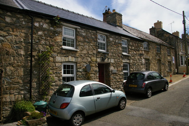 Former home of the novelist Menna Gallie, Upper St. Mary's Street, Newport / Trefdraeth