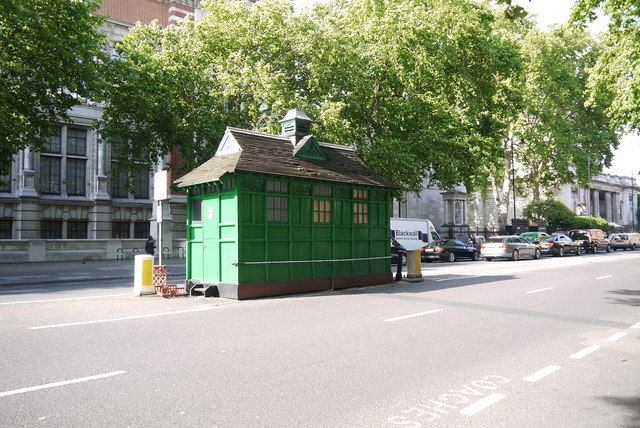 Green Taxi Cabman's Shelter Thurloe Place