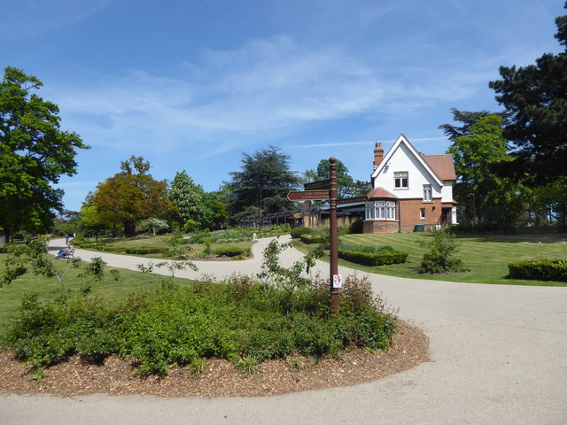 Entrance to Raphael Park