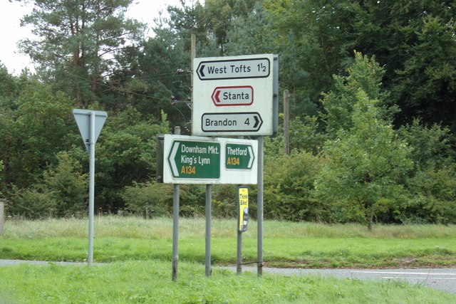 Roadsigns on the A134 Mundford Road