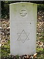 TG2008 : Commonwealth war grave in the Jewish section by Evelyn Simak