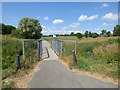 SE3435 : Footbridge on the Wykebeck Way in Fearnville Fields by Stephen Craven