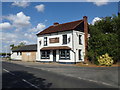 TL8526 : The Bird in Hand Public House, Earls Colne by Geographer