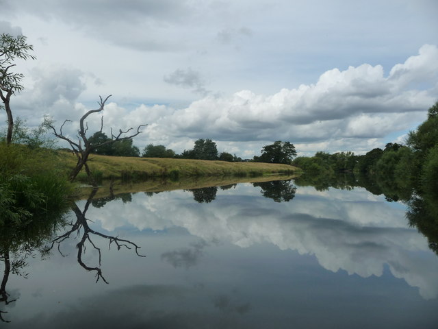 The River Ure, looking upstream [locally north-west]