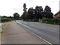 TM1131 : B1352 New Road, Mistley by Geographer