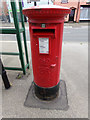 TL8528 : Halstead Road Postbox by Geographer