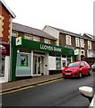 ST1494 : Lloyds Bank Ystrad Mynach by Jaggery