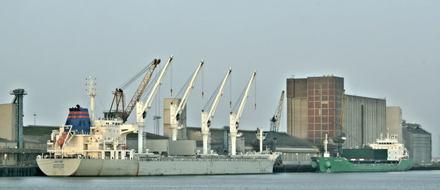 "Kotor" and "Arklow Marsh", Belfast harbour (January 2019)