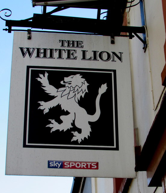 White Lion name sign, Gadlys Road, Aberdare