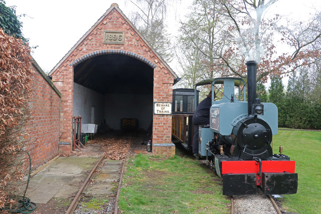 Statfold Barn Railway - garden railway