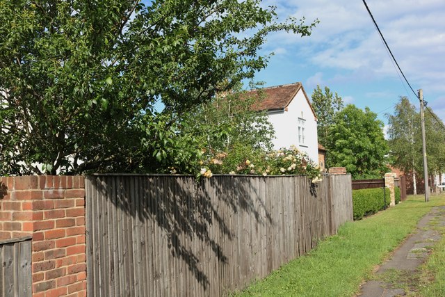 Akeman Street, Kingswood