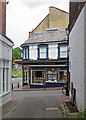 TQ5838 : Tunbridge Wells: across Chapel Place by John Sutton