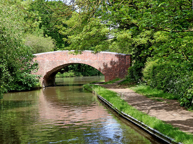 Bonehill (Road) Bridge north-west of Fazeley in Staffordshire