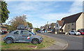 SP6019 : Old Car on the Corner by Des Blenkinsopp