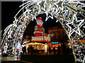 SJ8498 : Through the Arch at Christmas by David Dixon