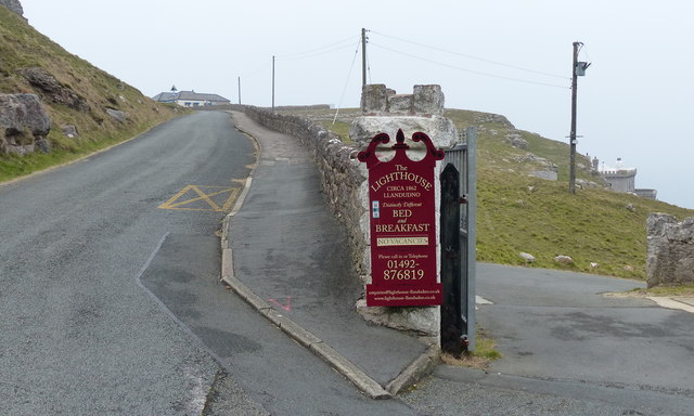 Entrance to the lighthouse along Marine Drive