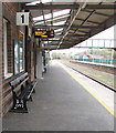 SM9515 : BR(W) bench on platform 1, Haverfordwest station by Jaggery