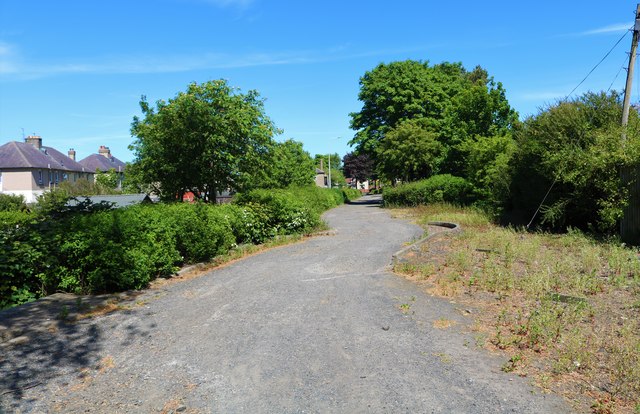 Road past Ossian Park