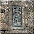 J0527 : Flush Bracket near Camlough by Rossographer