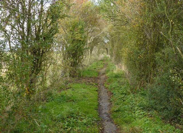 Bridleway alongside Langar airfield