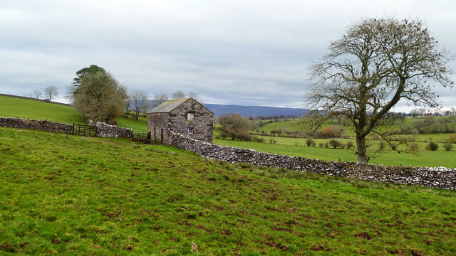 Field barn by Water Houses