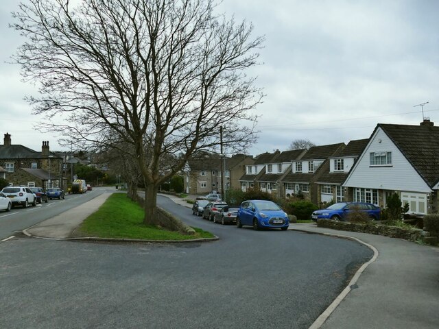 Houses at the south end of Rufford Avenue