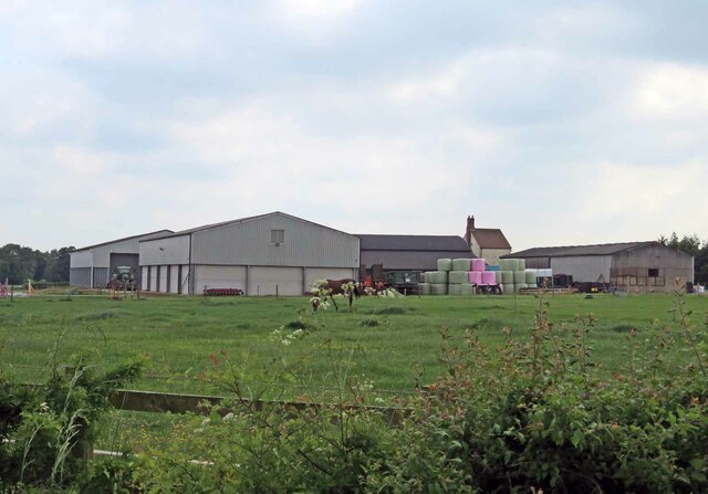 Buildings at Dumb Hall Farm