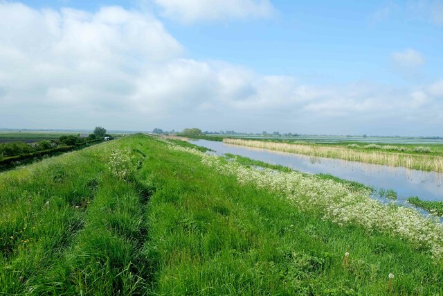 Hundred Foot Bank and the New Bedford River