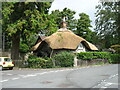 ST5575 : New thatch in Stoke Bishop by David Purchase