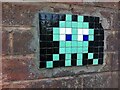 SP3072 : Space Invader mosaic, Common Lane, Kenilworth by A J Paxton