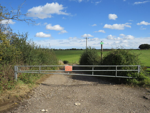 Gate near Eynsford